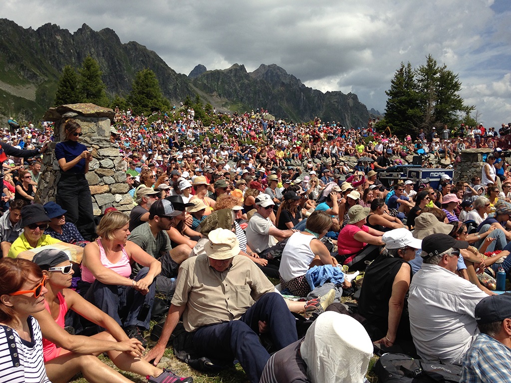 LE COSMOJAZZ FESTIVAL, ORGANISÉ EN PARTENARIAT AVEC LA COMMUNAUTE DE COMMUNES DE LA VALLEE DE CHAMONIX, A PRIS FIN DIMANCHE SOIR APRES NEUF JOURS DE MUSIQUE, D'ÉCHANGE ET DE PARTAGE.